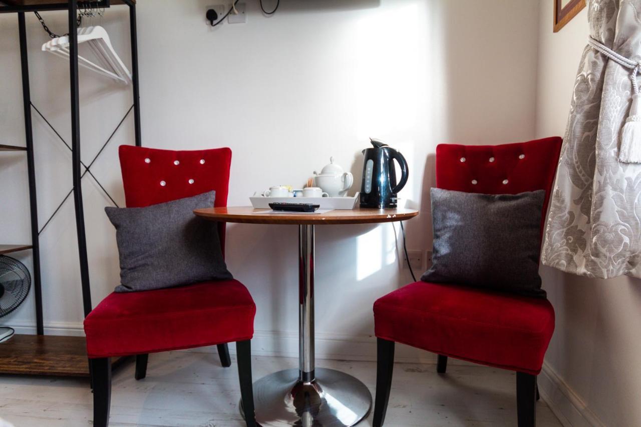 Domus House Studio Apartments In Chester City Centre With Free Parking By Rework Accommodation Екстер'єр фото