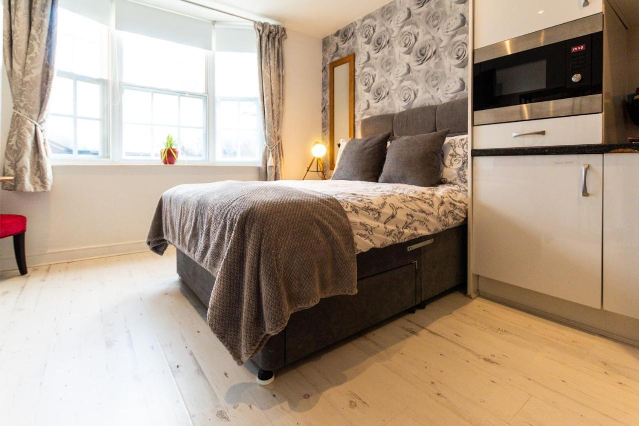 Domus House Studio Apartments In Chester City Centre With Free Parking By Rework Accommodation Екстер'єр фото